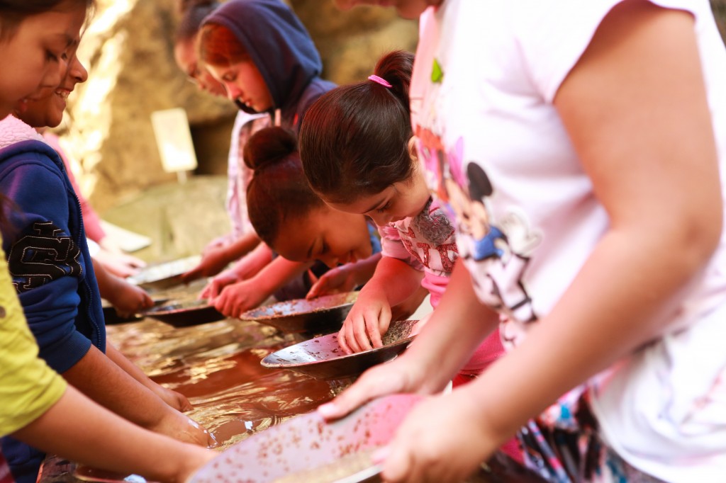 Autry Panning for Gold