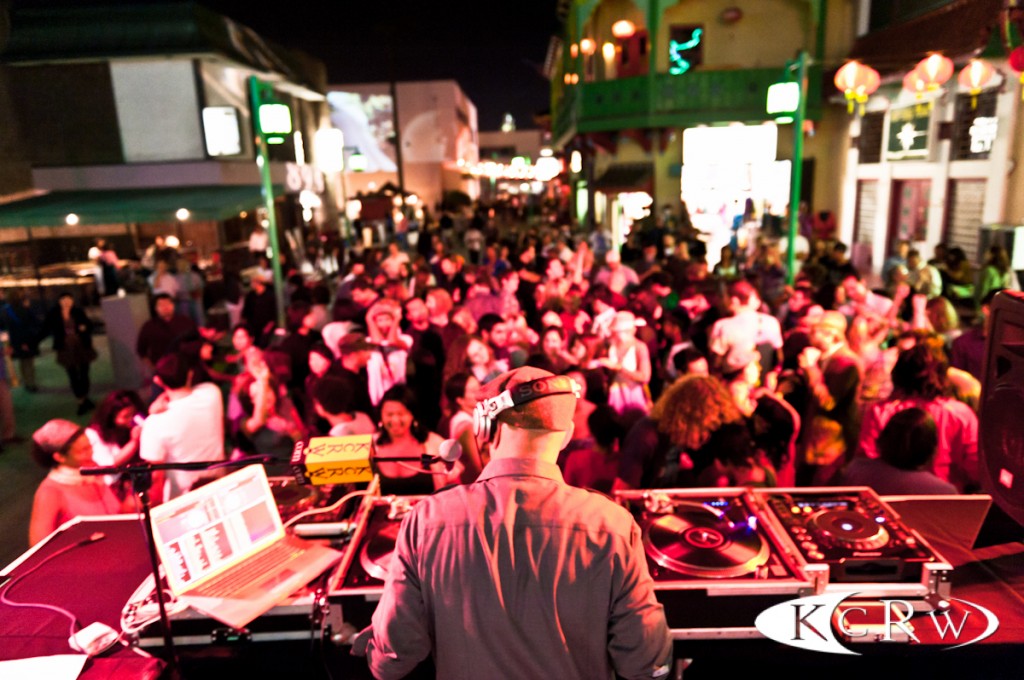 KCRW Presents : Chinatown Summer Nights - Photographs by Paul R.