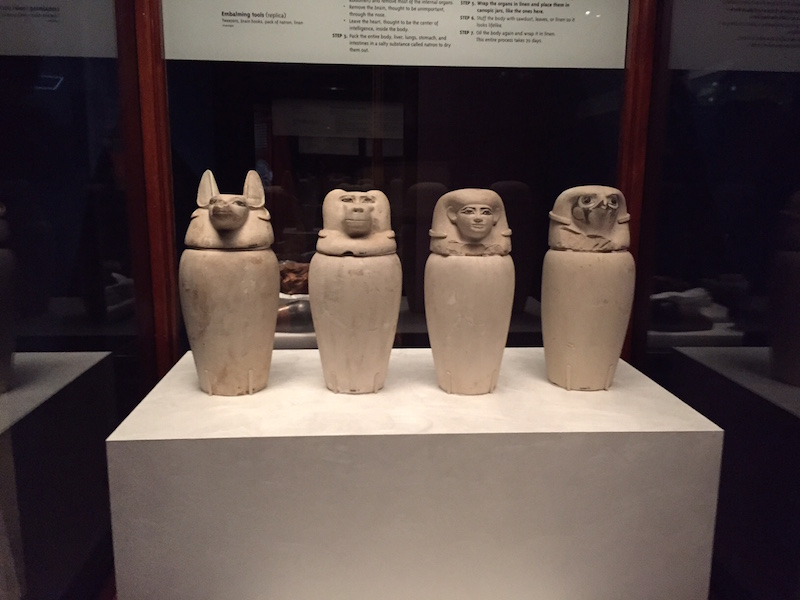Mummies1
